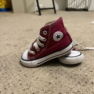 Toddler 4 converse